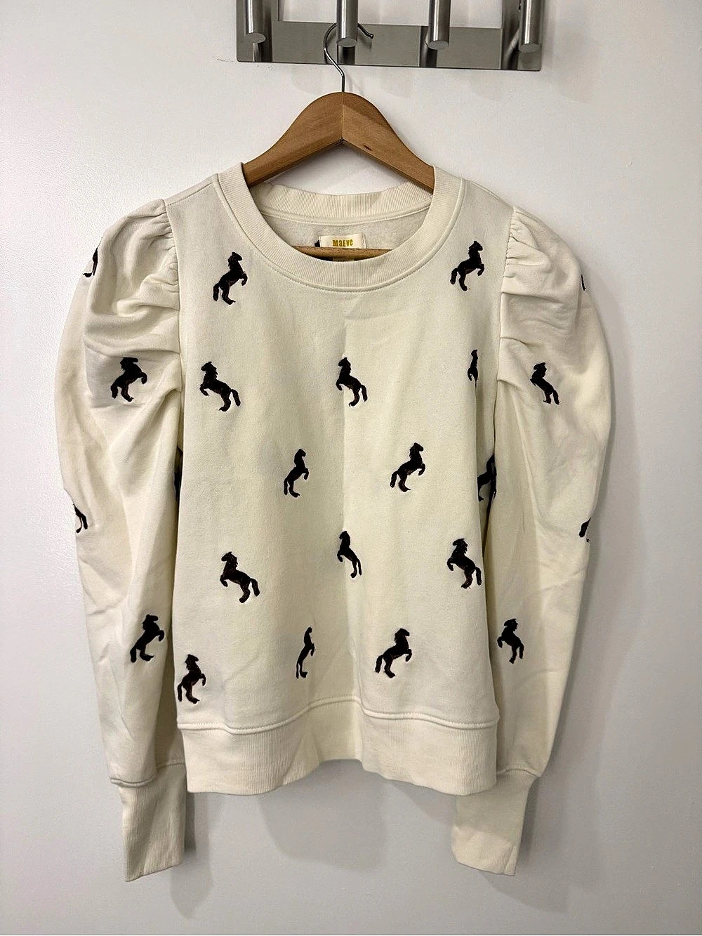 Anthropologie Maeve Embroidered Horse Puff Sleeve Sweatshirt – Ivory